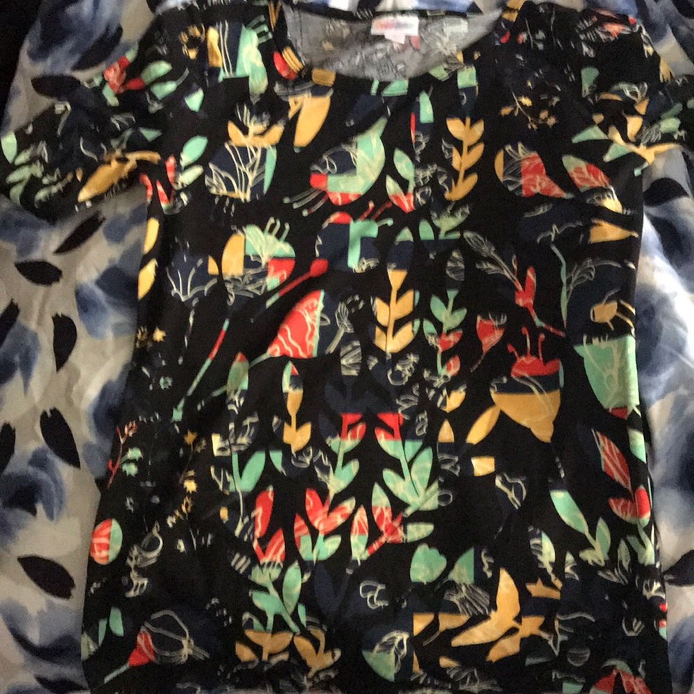 LuLaRoe Small GiGi